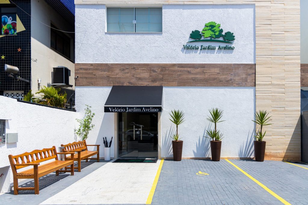 Coroa de Flores Velório Avelino